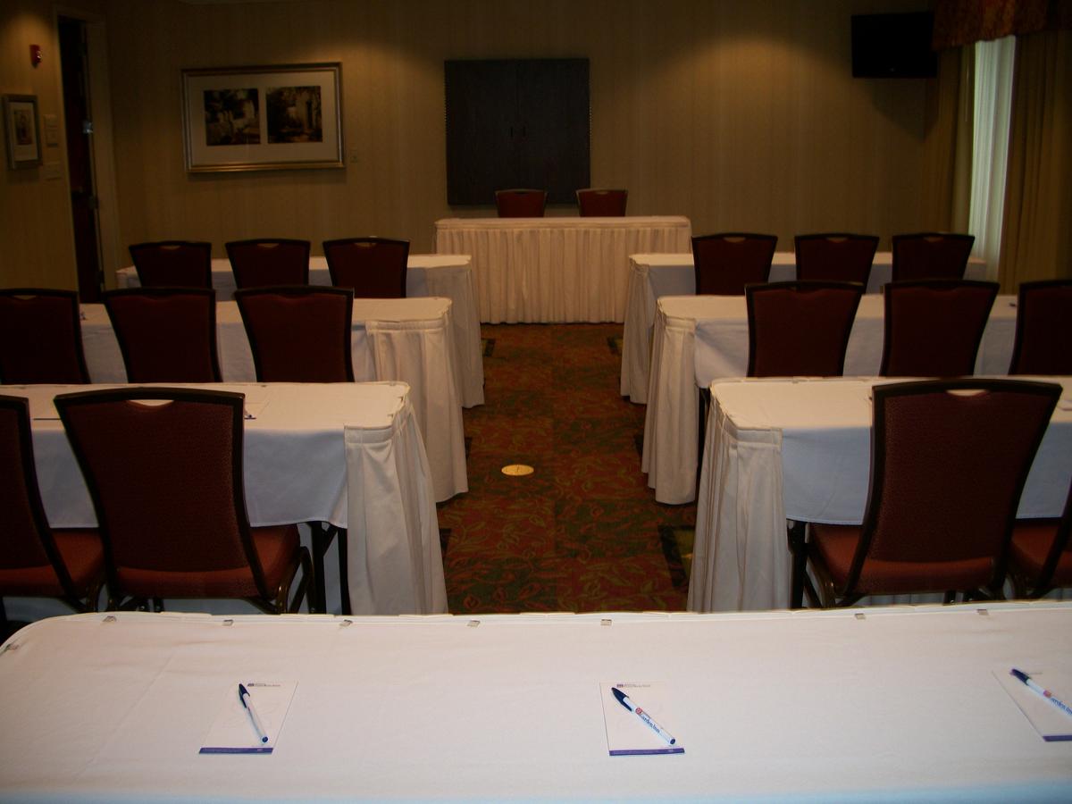 Hilton Garden Inn Elkhart - thumb 23