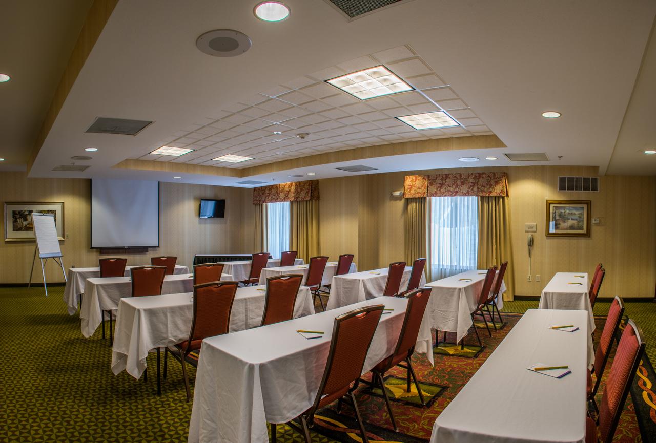 Hilton Garden Inn Elkhart - thumb 26