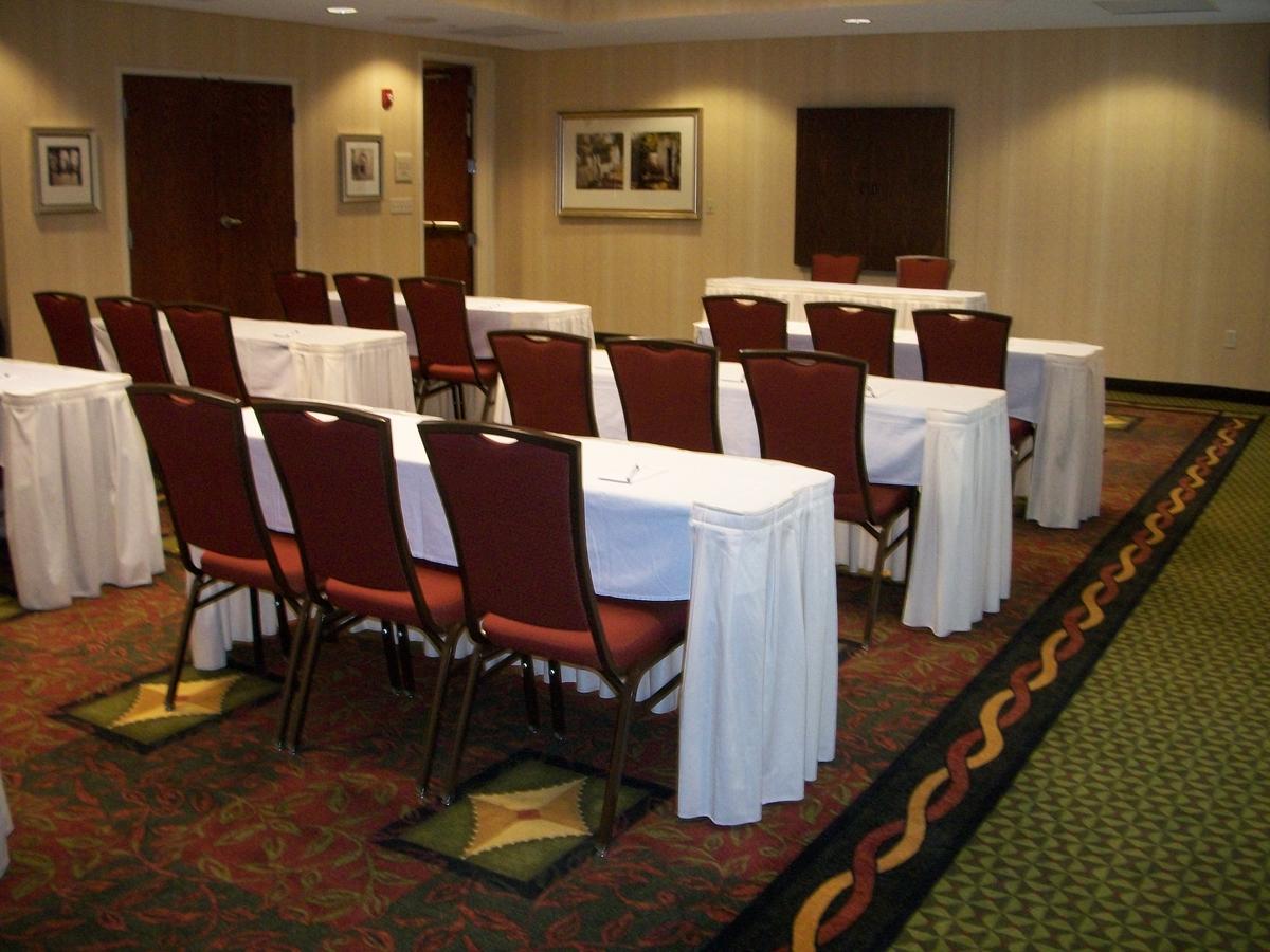 Hilton Garden Inn Elkhart - thumb 24