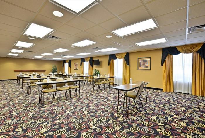 Hampton Inn & Suites Richmond - thumb 31