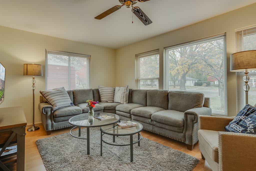 Cute And Comfortable Notre Dame Home(1631) - thumb 18