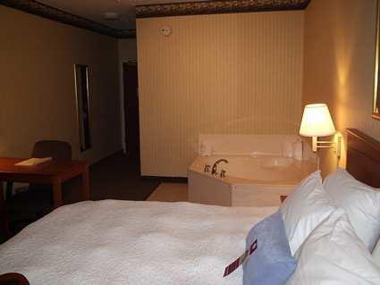 Hampton Inn LaPorte - thumb 5
