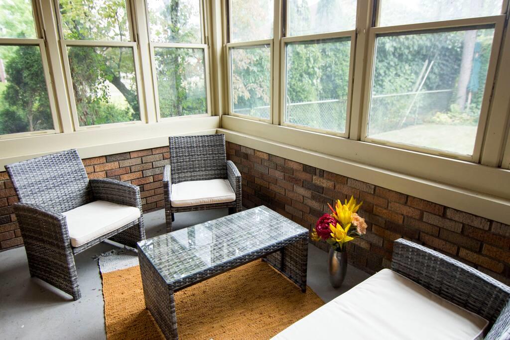 TheBrickHouse Near Notre Dame-spacious/stylish Apt - thumb 7