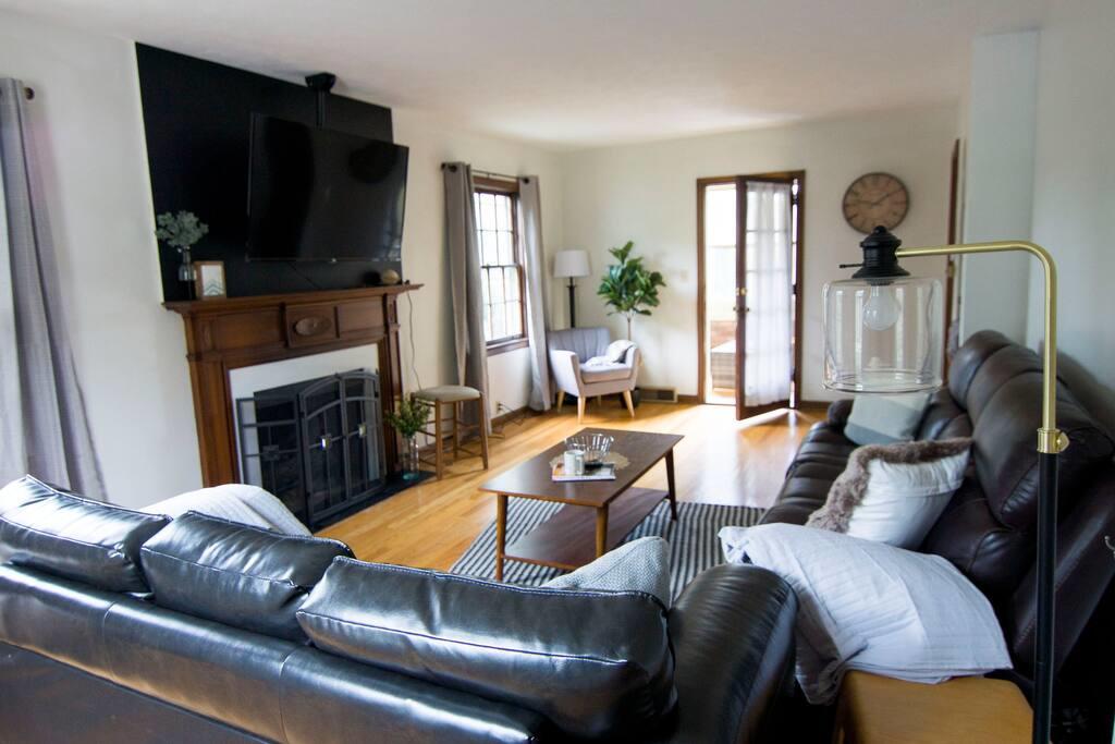 TheBrickHouse Near Notre Dame-spacious/stylish Apt - thumb 9