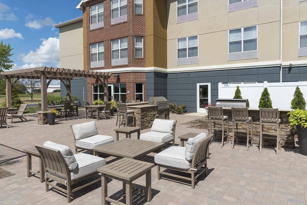Homewood Suites By Hilton Indianapolis Airport / Plainfield - thumb 2
