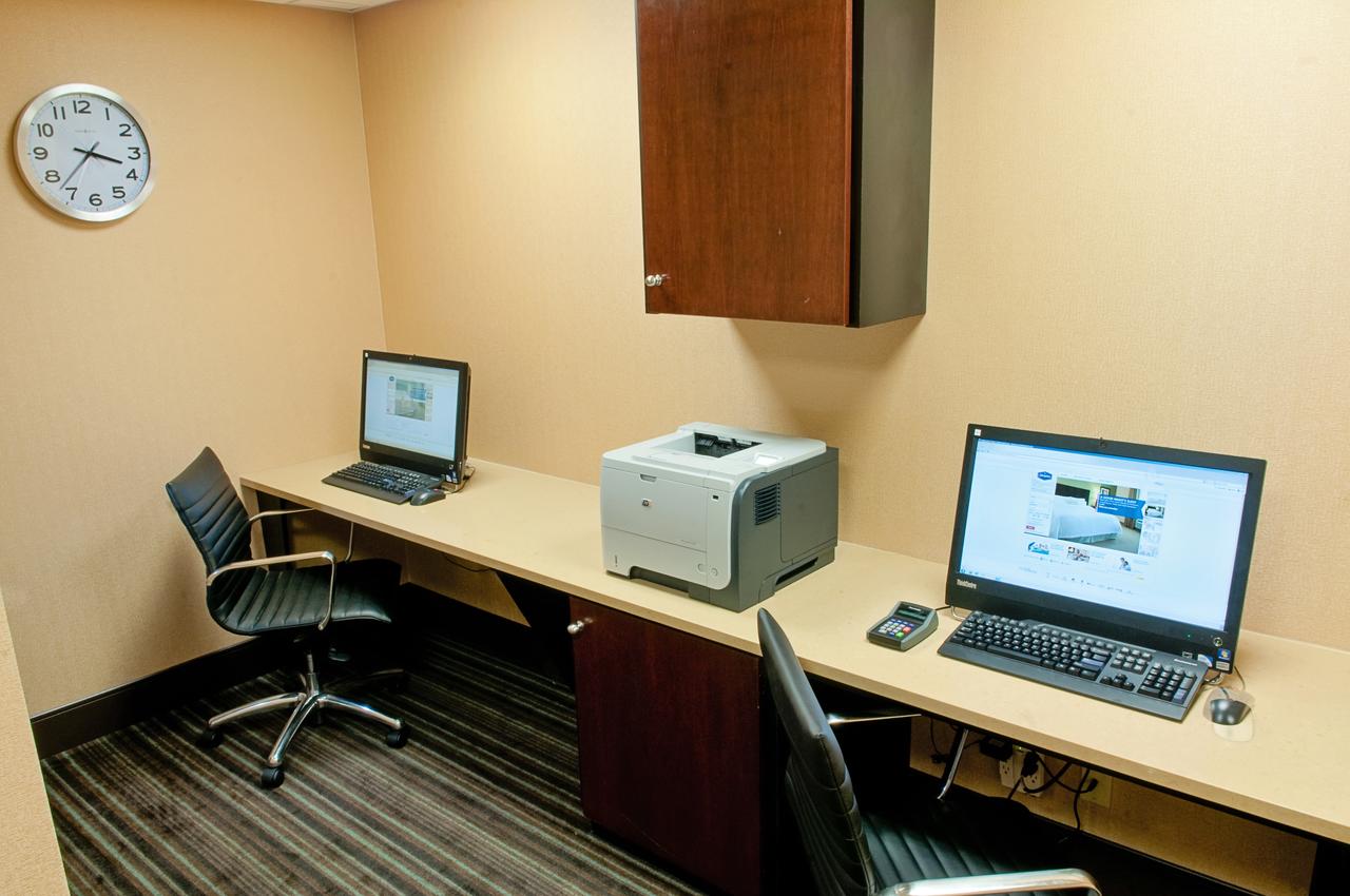 Hampton Inn Clarksville - thumb 8