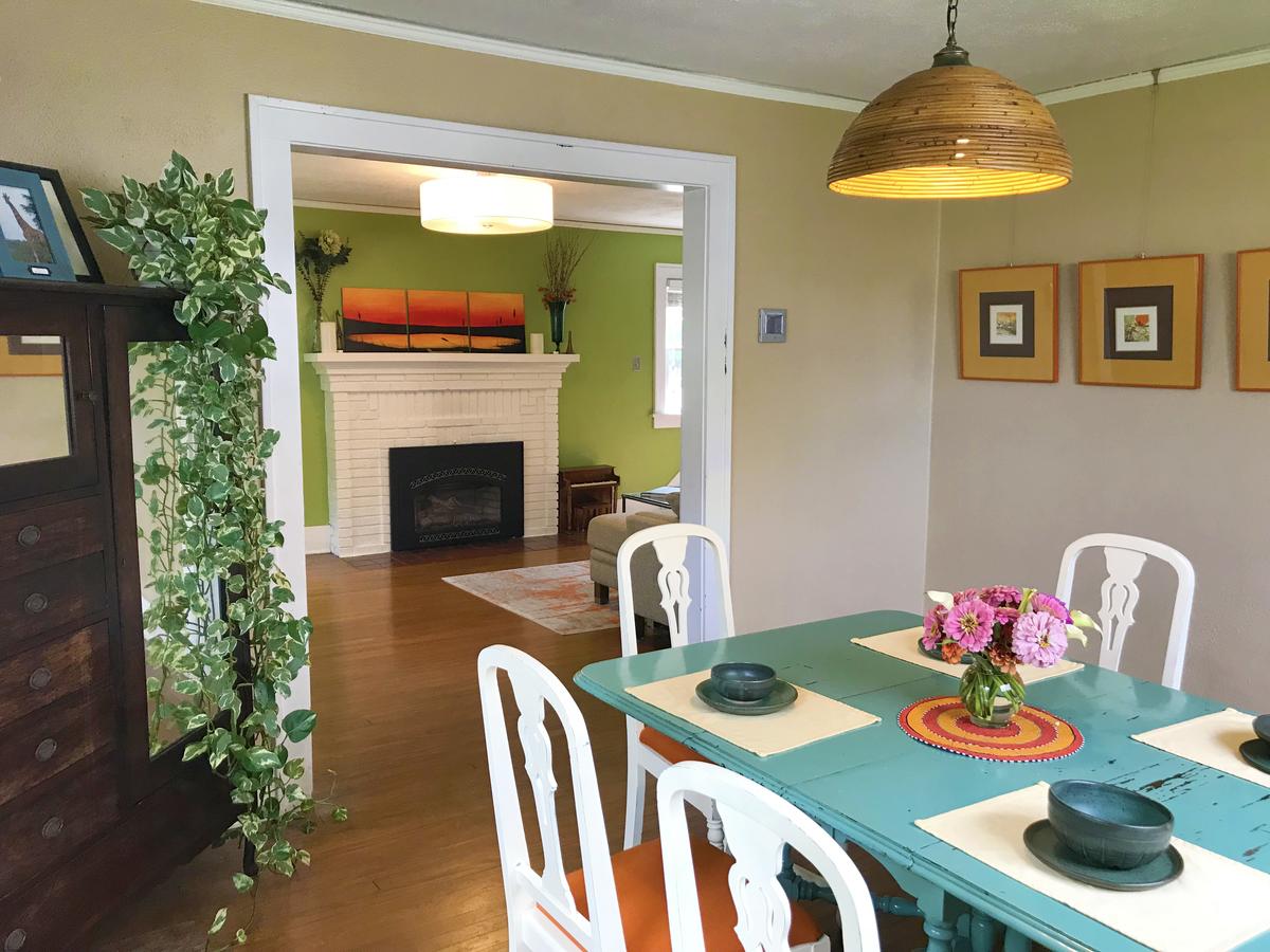 Charming 3 Bedroom Home-2 Miles From Notre Dame's Campus - thumb 4