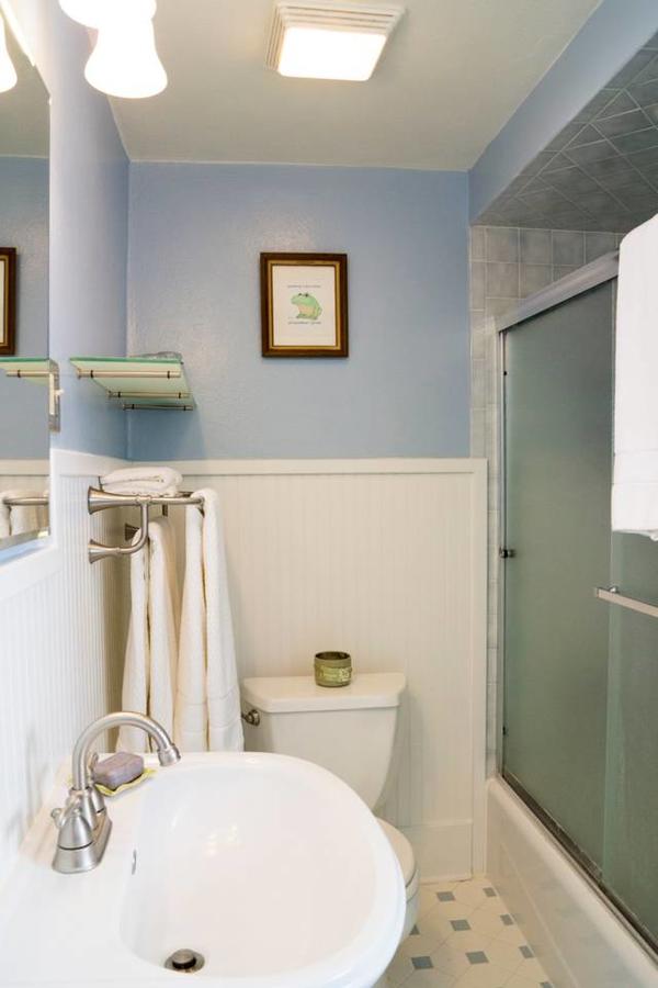 Charming 3 Bedroom Home-2 Miles From Notre Dame's Campus - thumb 13