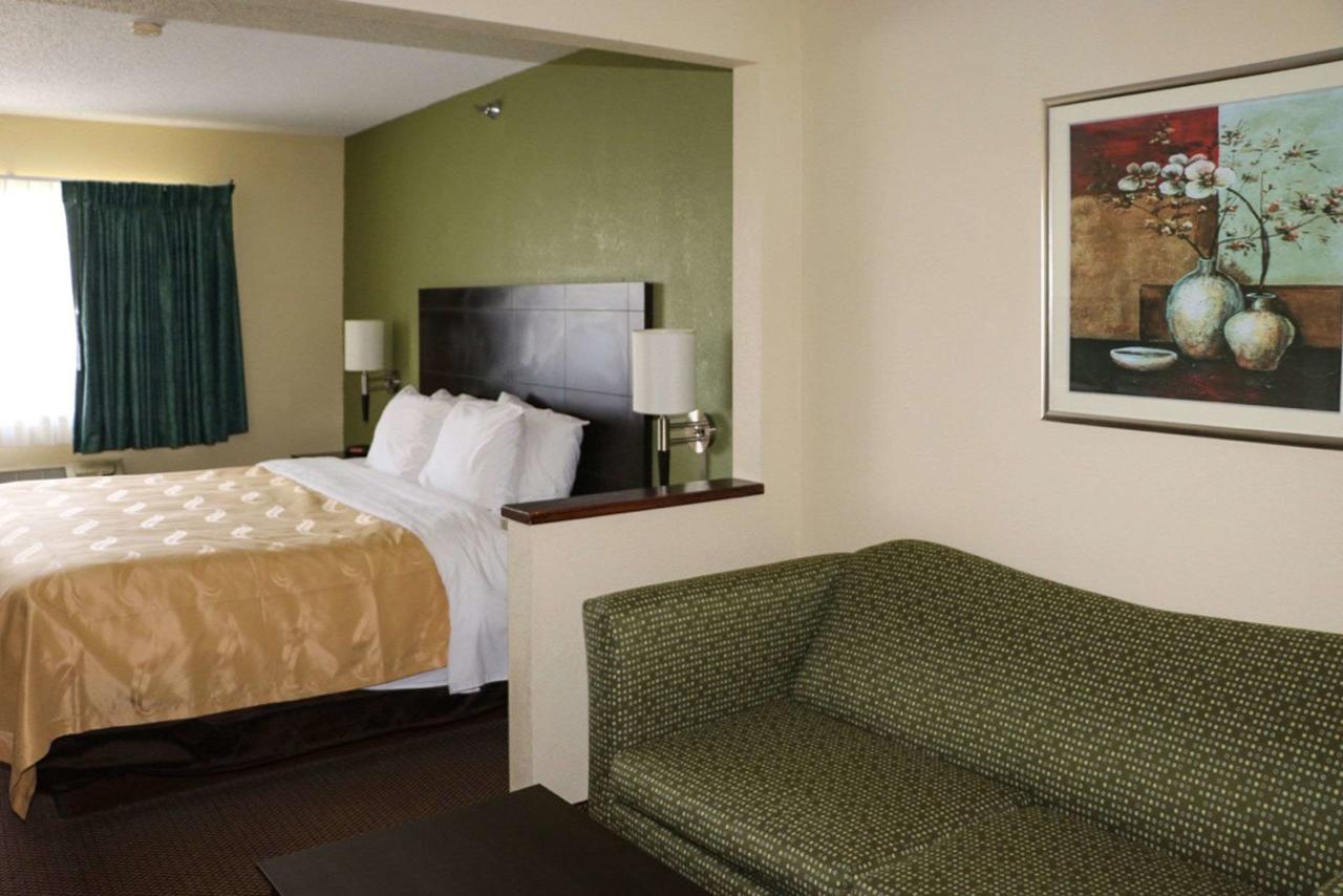 Quality Inn East Evansville - thumb 20