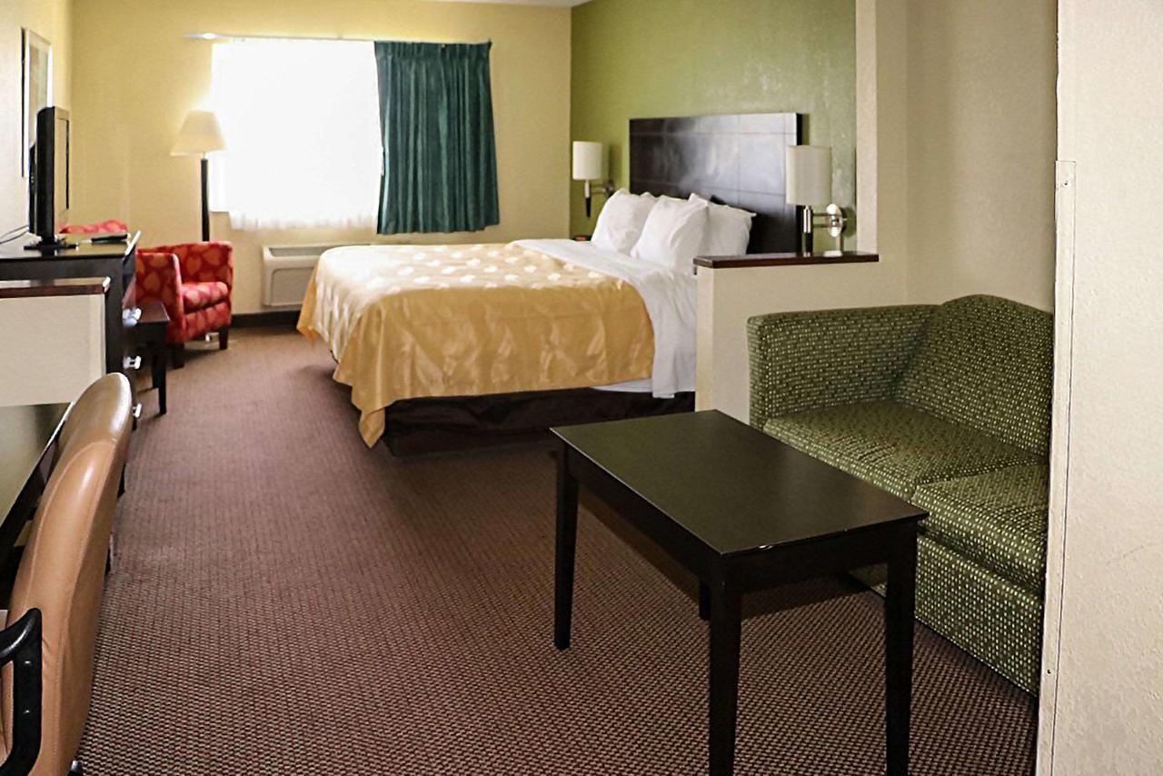 Quality Inn East Evansville - thumb 4