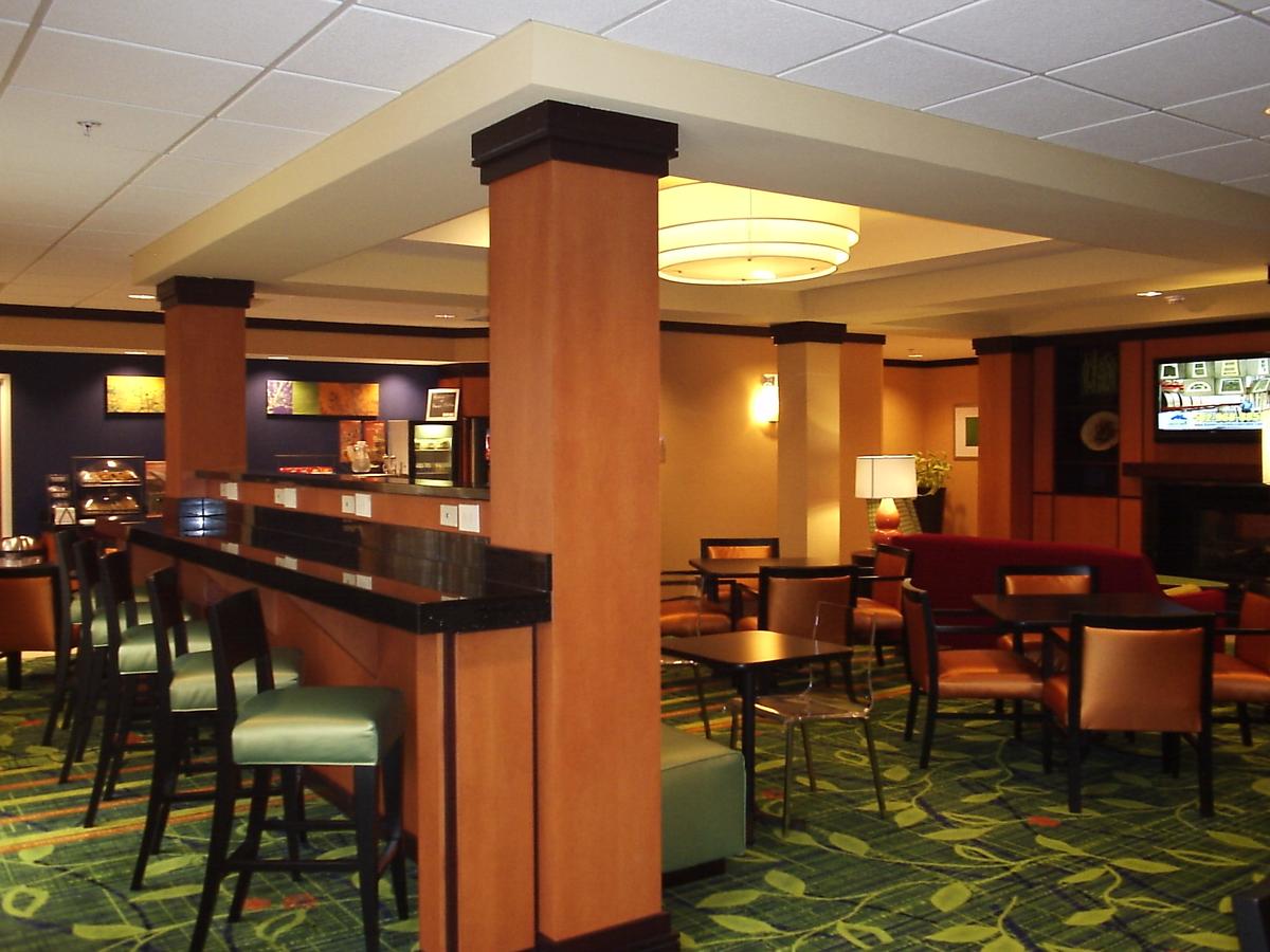 Fairfield Inn And Suites By Marriott Seymour - thumb 6