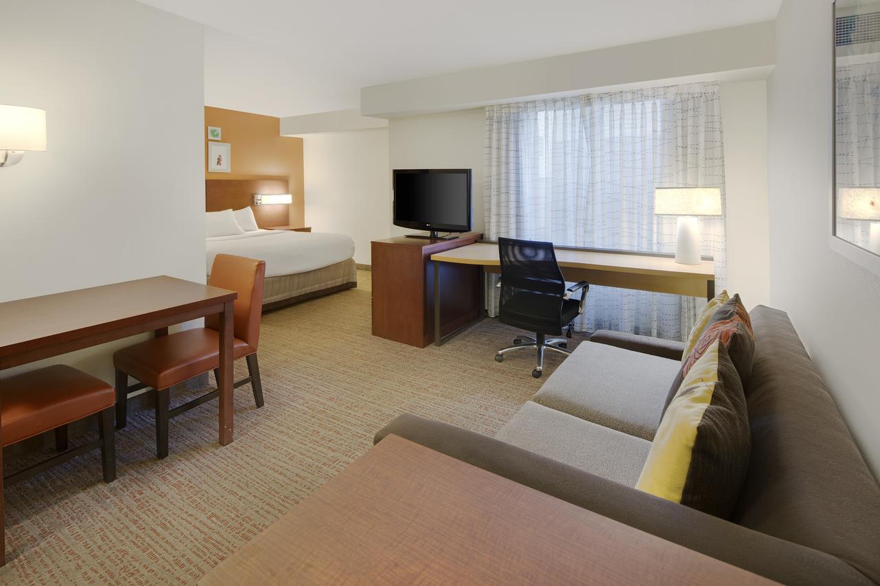 Residence Inn Indianapolis Airport - thumb 18