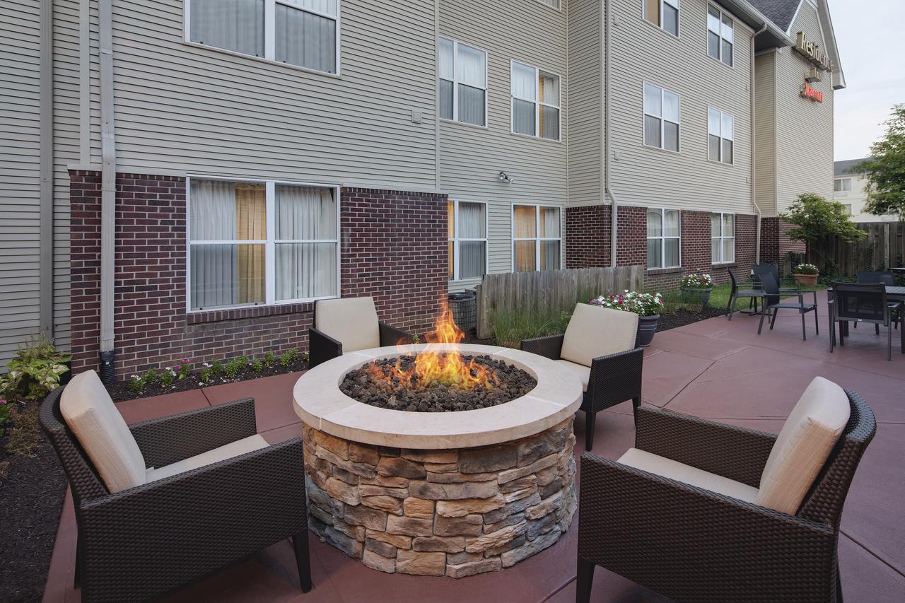 Residence Inn Indianapolis Airport - thumb 11