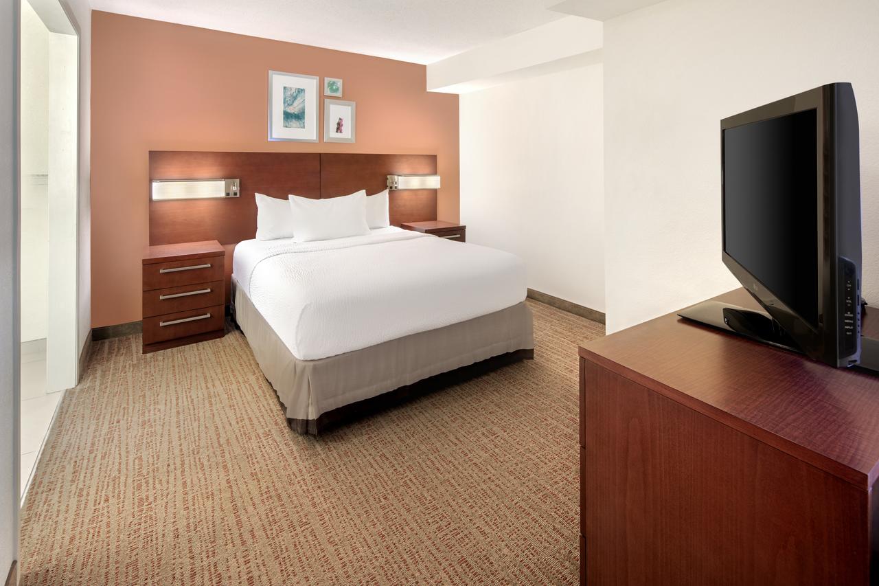 Residence Inn Indianapolis Airport - thumb 19