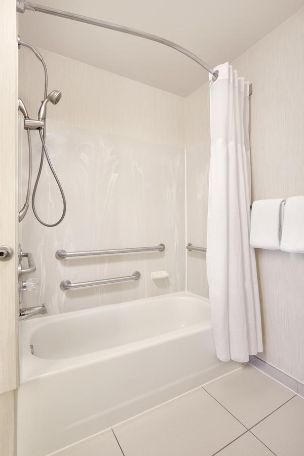 Residence Inn Indianapolis Airport - thumb 32