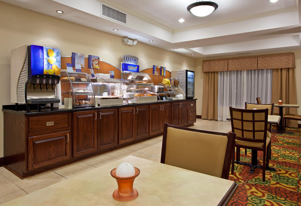 Holiday Inn Express Hotel & Suites Portland - thumb 12