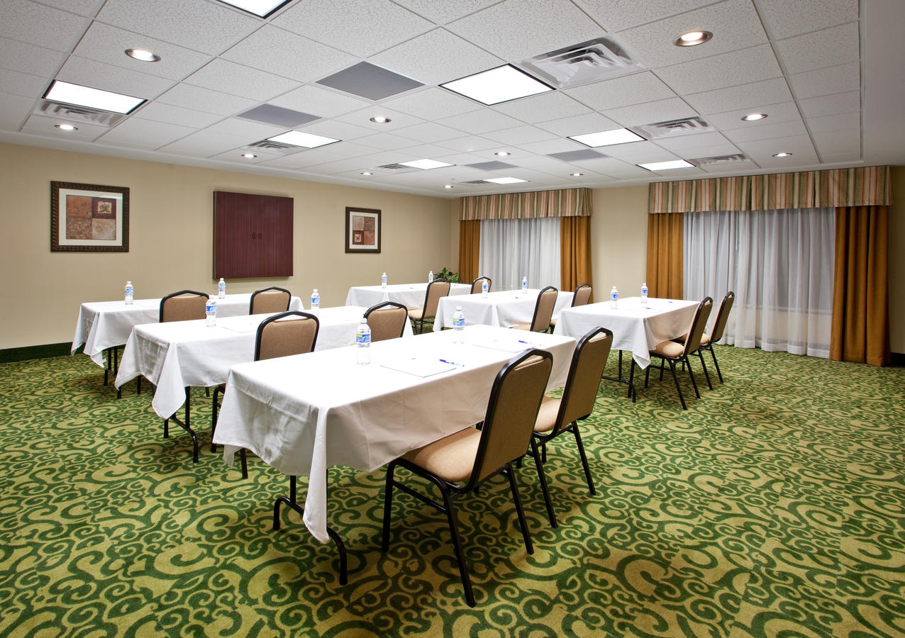 Holiday Inn Express Hotel & Suites Portland - thumb 28