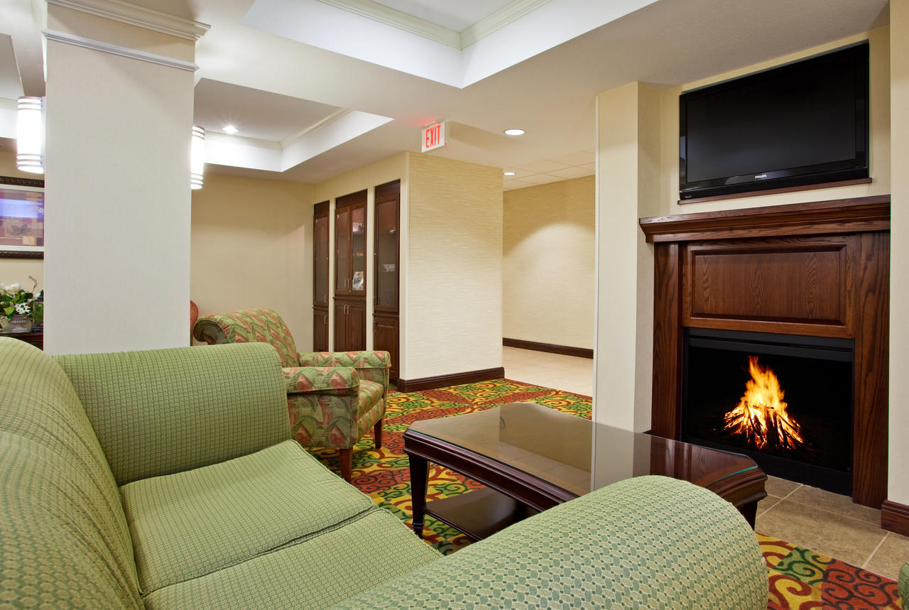Holiday Inn Express Hotel & Suites Portland - thumb 22
