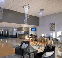 Ramada by Wyndham Cedar Rapids - Accommodation Indiana