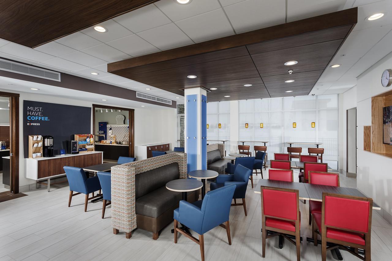 Holiday Inn Express & Suites - West Des Moines - Jordan Creek - thumb 21