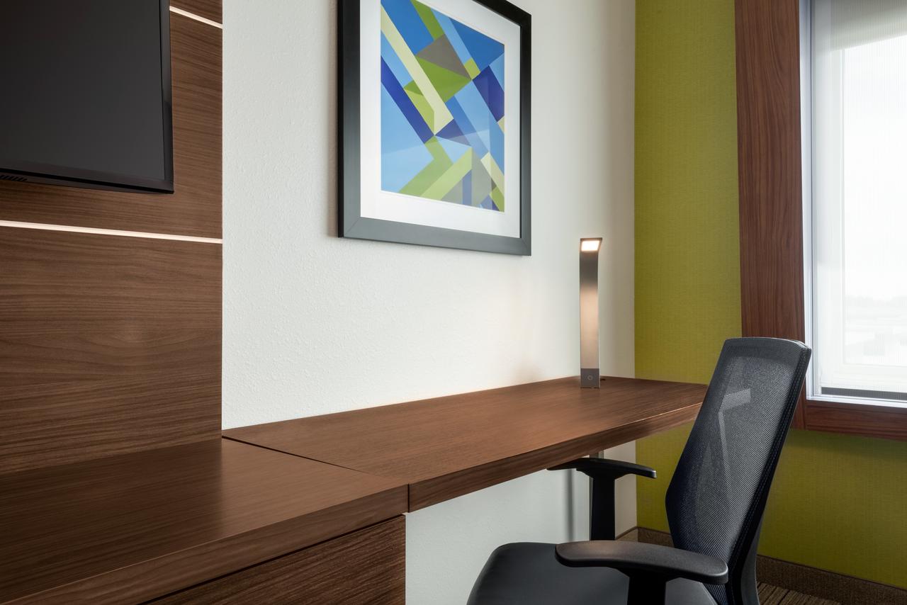 Holiday Inn Express & Suites - West Des Moines - Jordan Creek - thumb 1