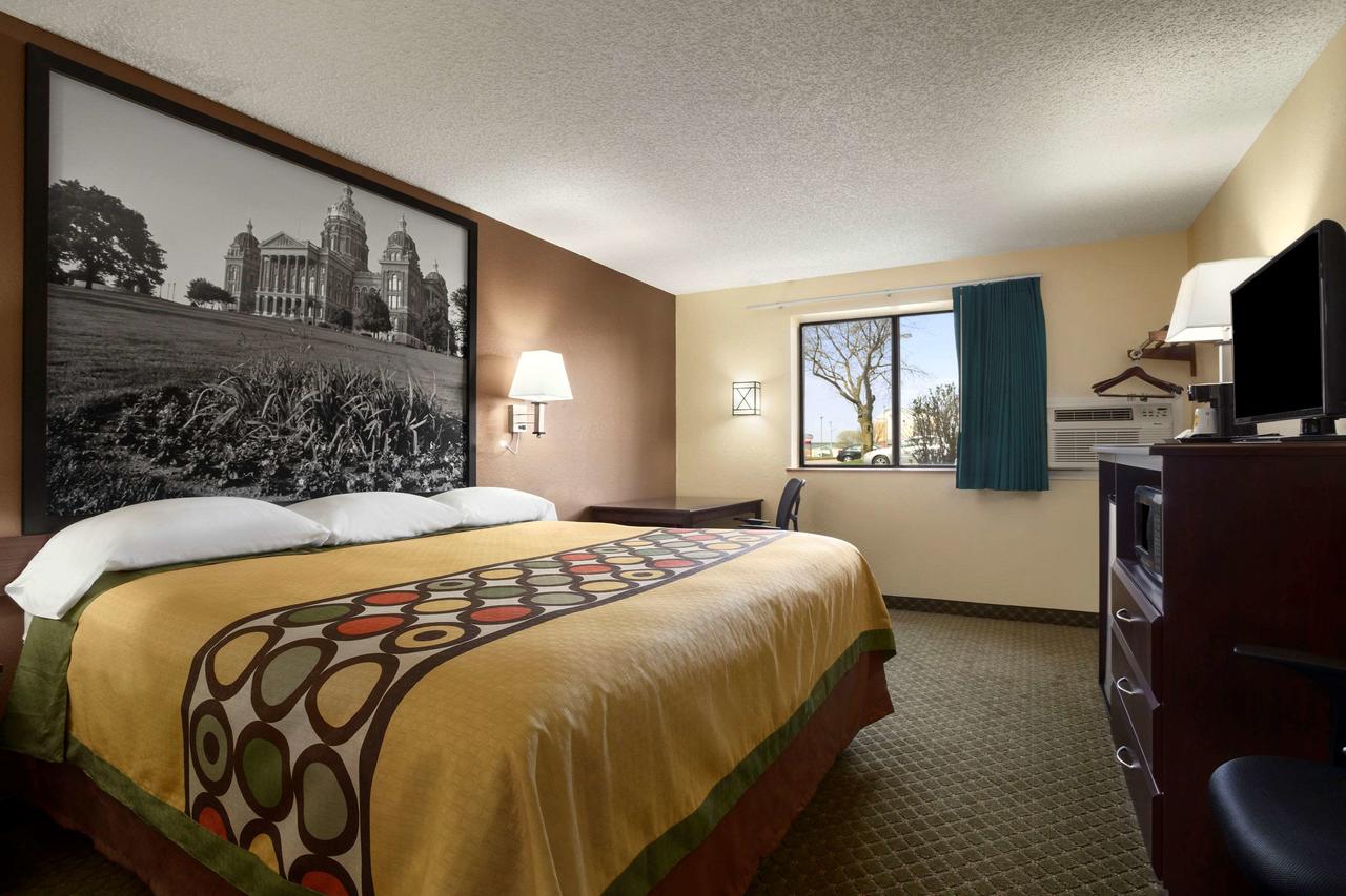 Super 8 By Wyndham Cedar Rapids - thumb 6