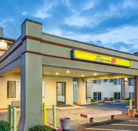 Super 8 by Wyndham North Sioux City - Accommodation Indiana