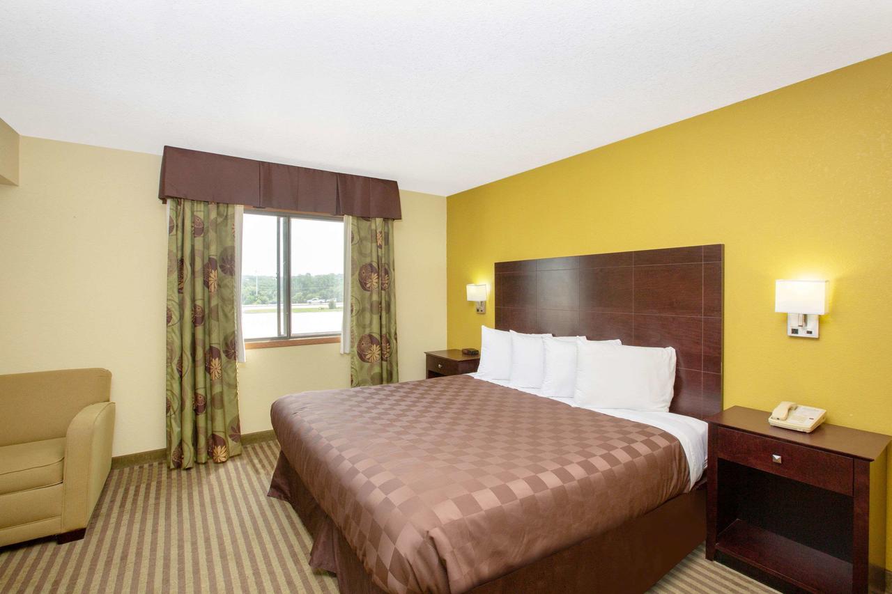 AmericInn By Wyndham Council Bluffs - thumb 29