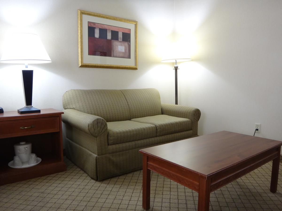 Stay Suites Of America - Dodge City - thumb 35