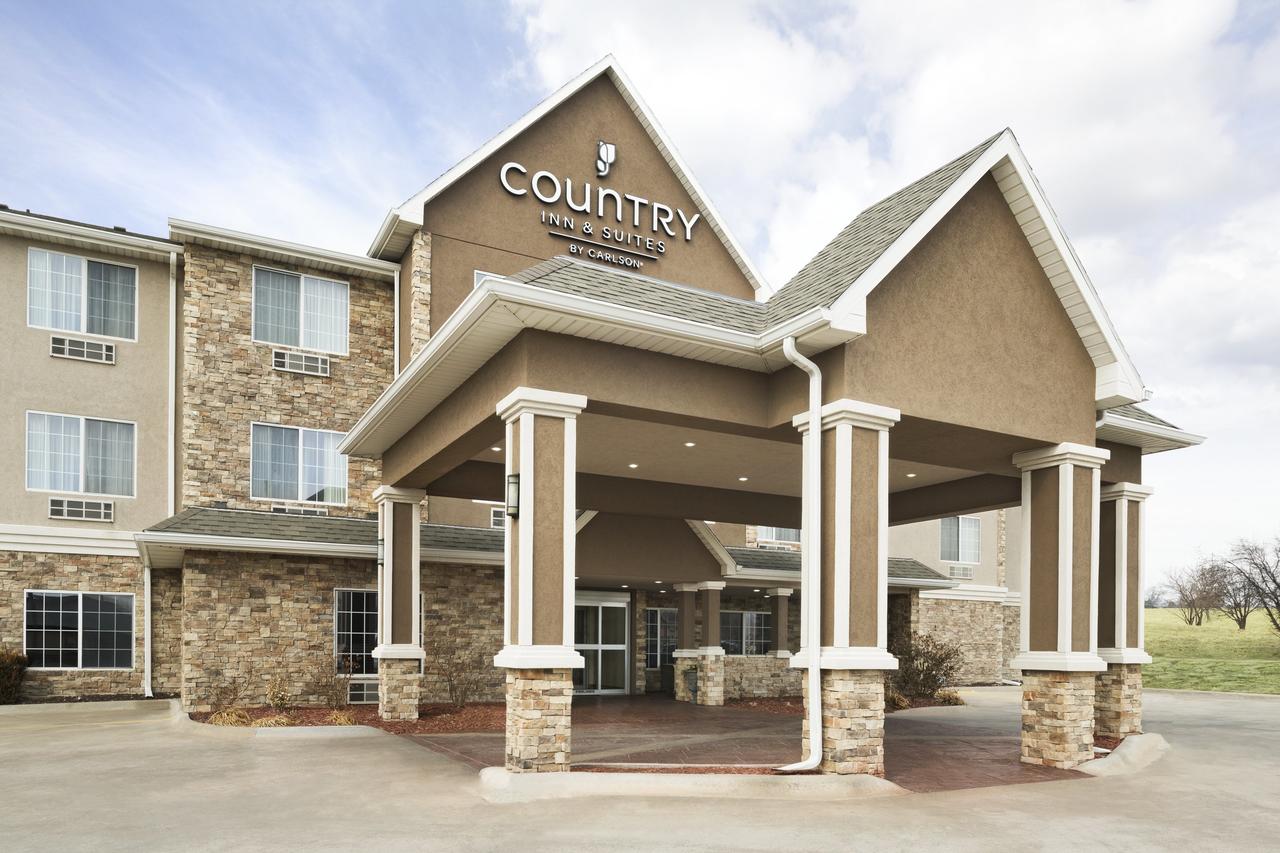 Country Inn & Suites By Radisson, Topeka West, KS - thumb 23