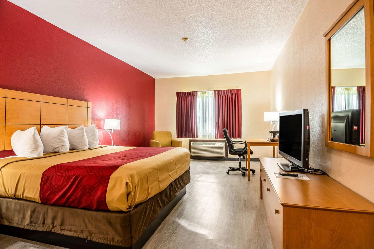 Econo Lodge Wanamaker - thumb 12