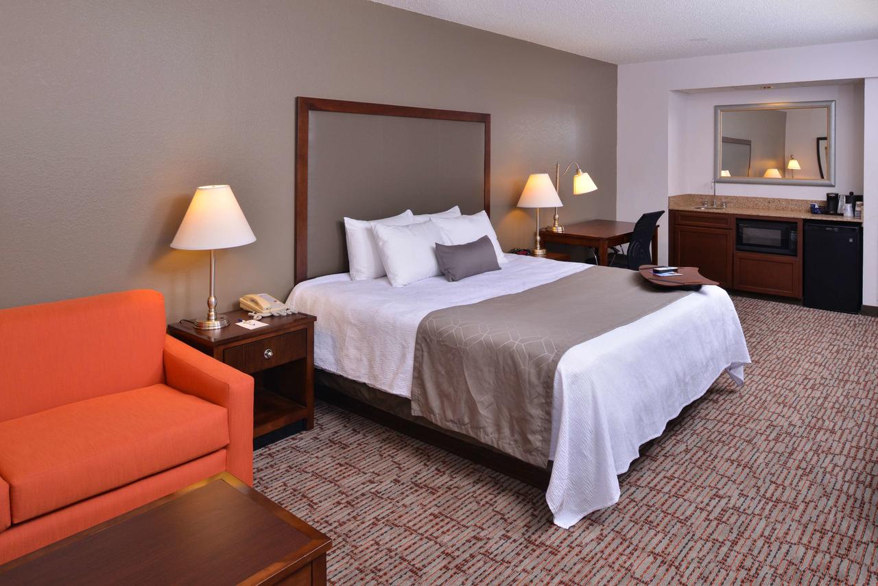 Best Western Plus Wichita West Airport Inn - thumb 21