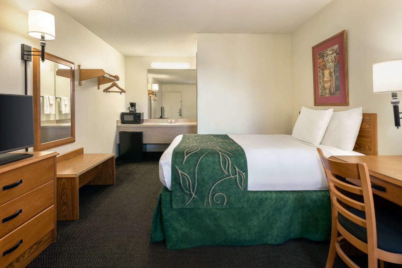 Travelodge By Wyndham Wellington - thumb 4