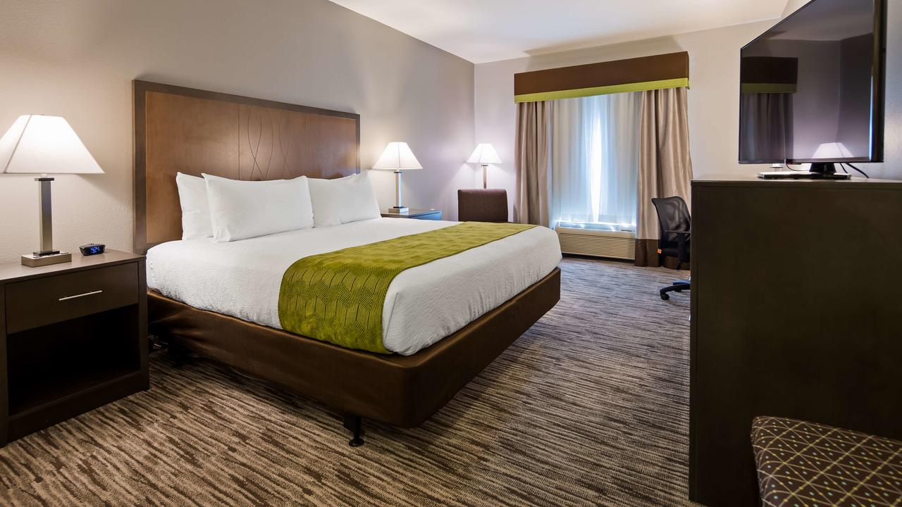 Best Western Plus Liberal Hotel & Suites - thumb 41