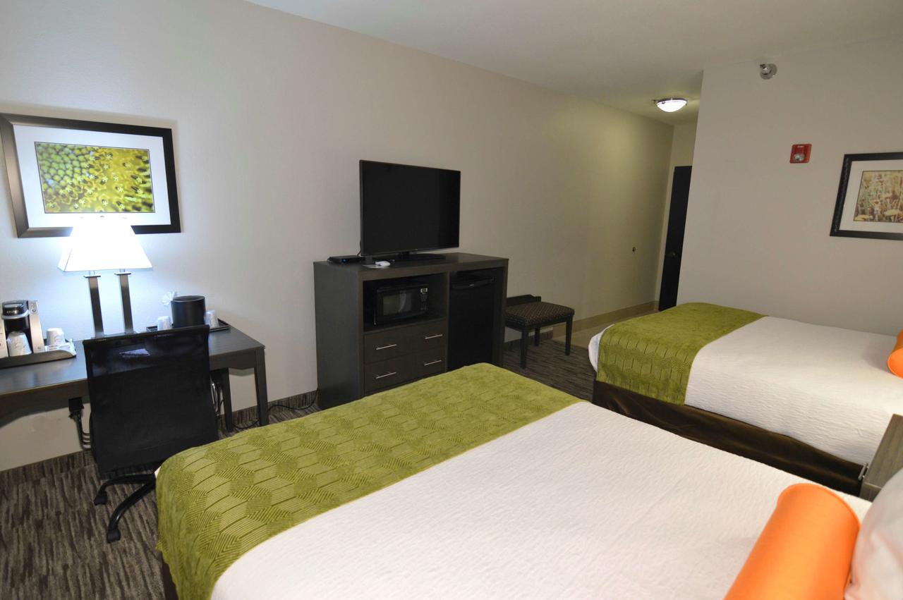 Best Western Plus Liberal Hotel & Suites - thumb 14