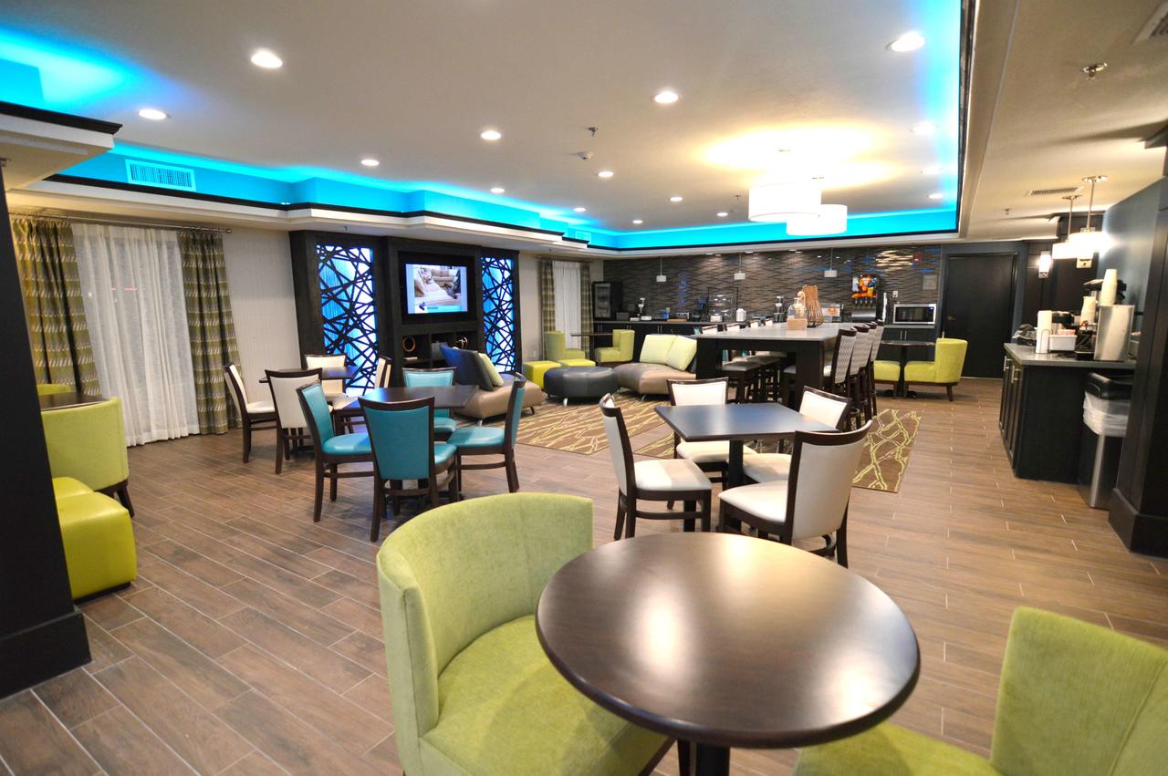 Best Western Plus Liberal Hotel & Suites - thumb 6