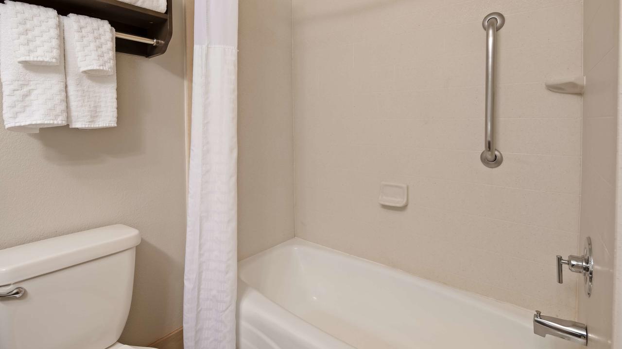 Best Western Plus Liberal Hotel & Suites - thumb 39