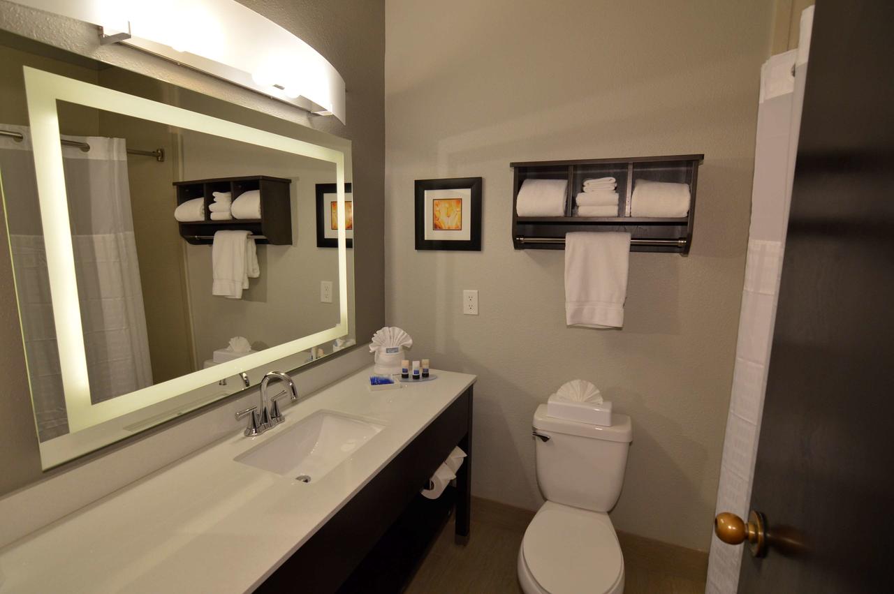 Best Western Plus Liberal Hotel & Suites - thumb 8