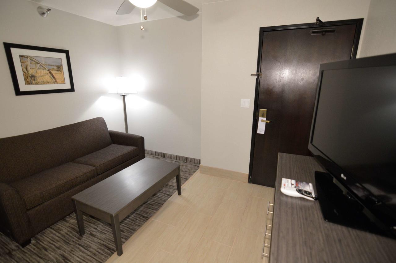 Best Western Plus Liberal Hotel & Suites - thumb 11