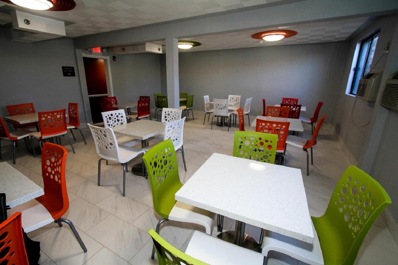 Super 8 By Wyndham Lenexa Overland Park Area/Mall Area - thumb 20