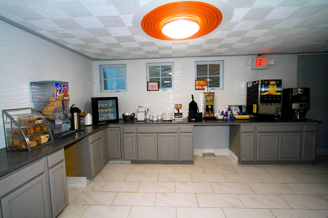 Super 8 By Wyndham Lenexa Overland Park Area/Mall Area - thumb 35