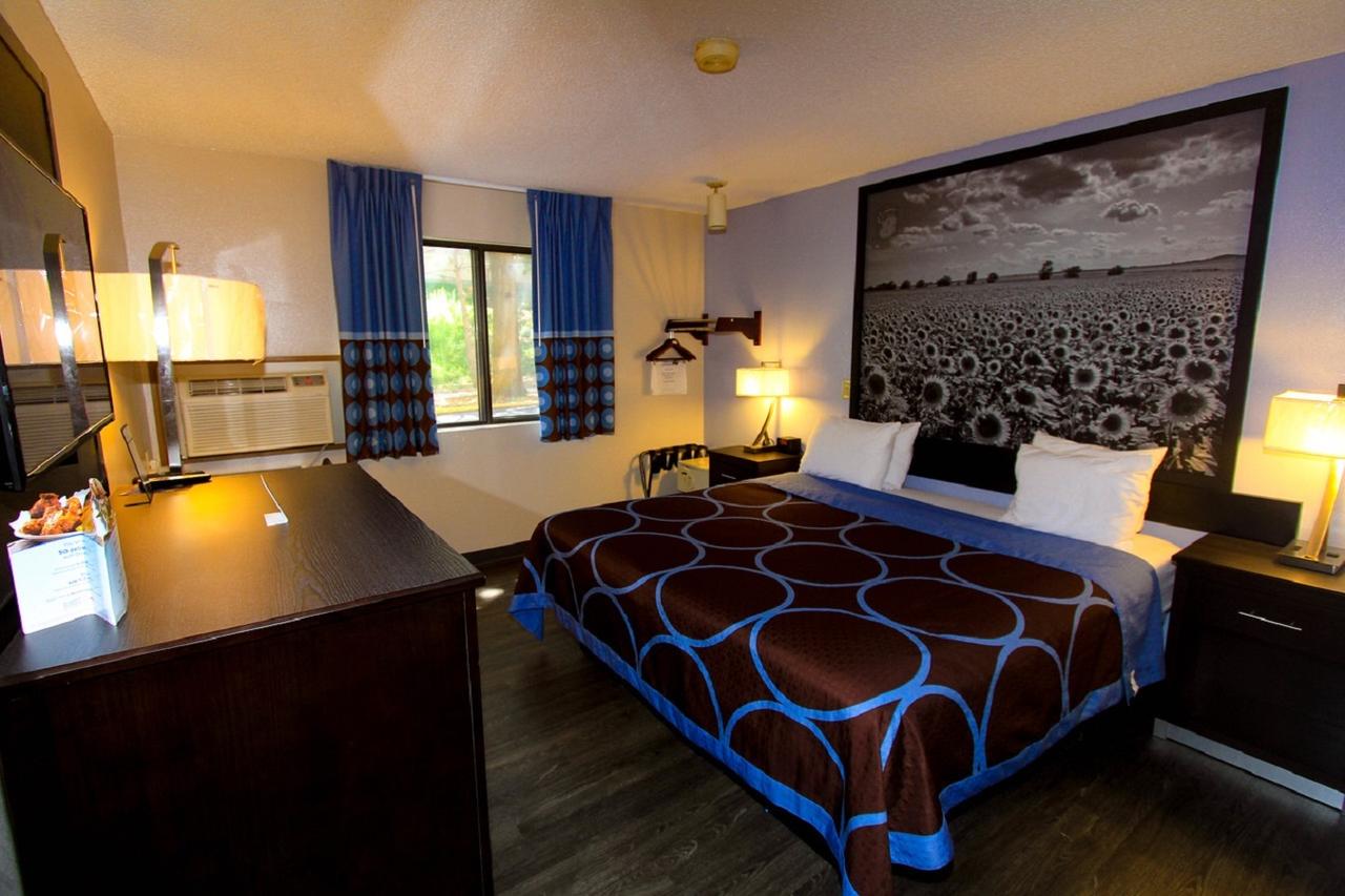 Super 8 By Wyndham Lenexa Overland Park Area/Mall Area - thumb 11