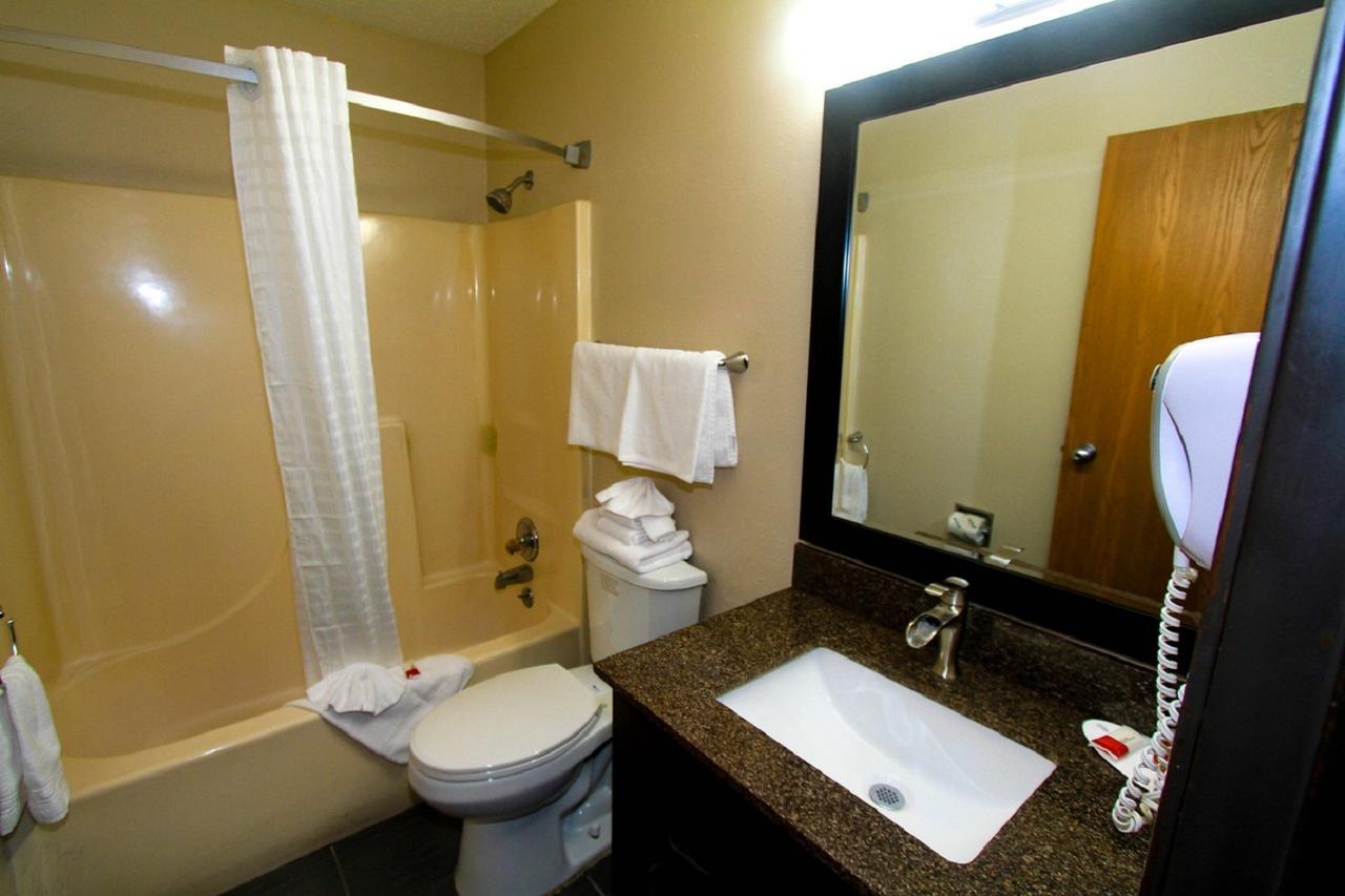 Super 8 By Wyndham Lenexa Overland Park Area/Mall Area - thumb 27