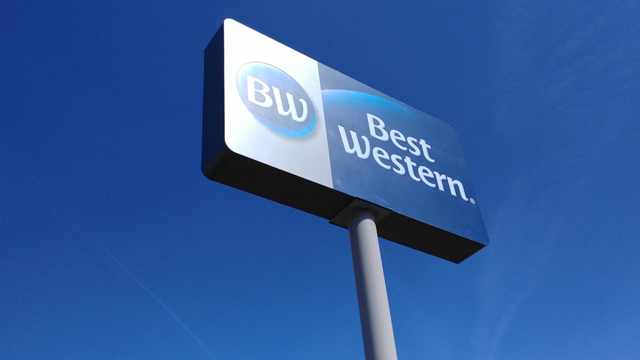 Best Western Manhattan Inn - thumb 1