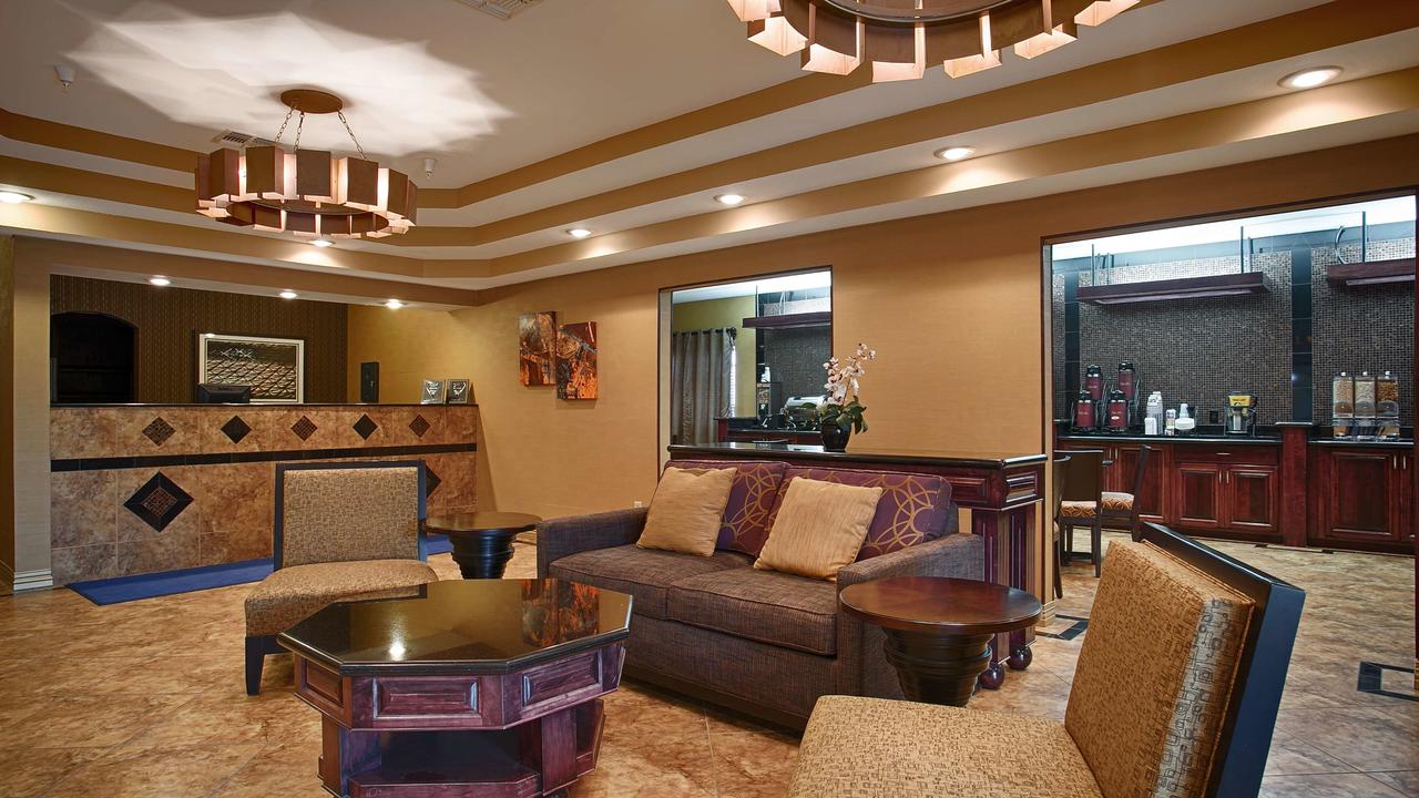 Best Western Manhattan Inn - thumb 24