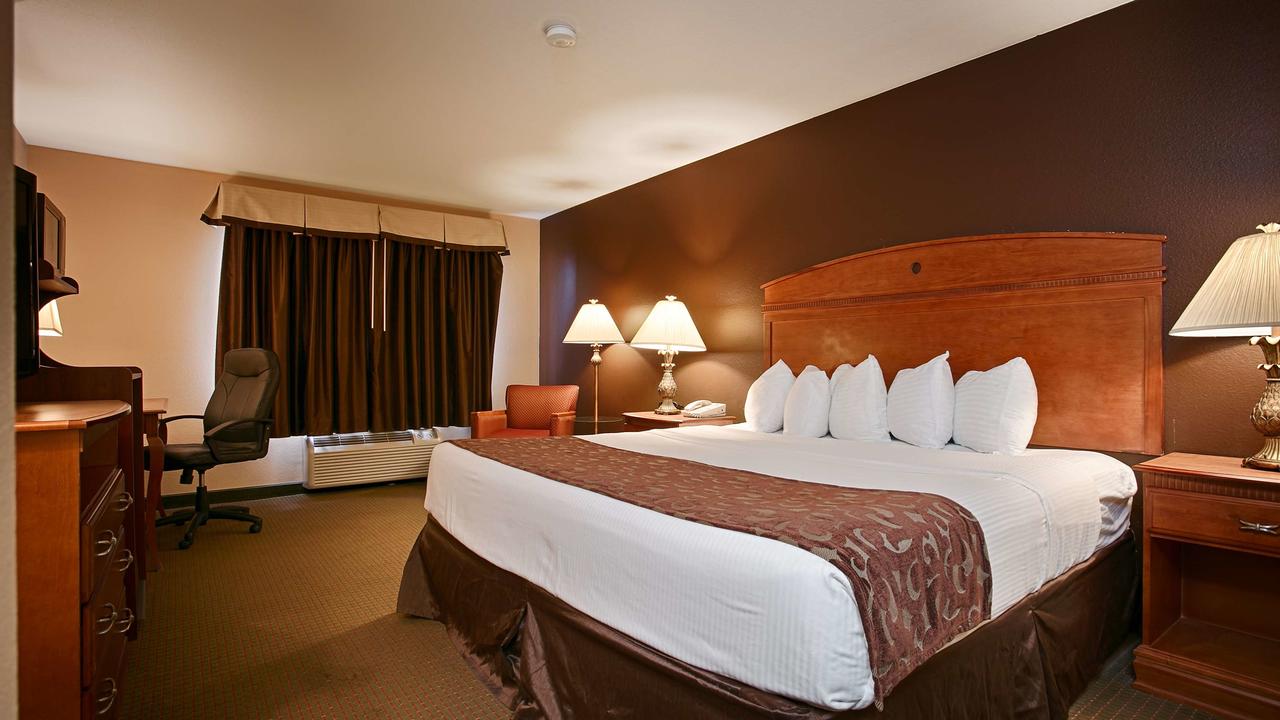 Best Western Manhattan Inn - thumb 19