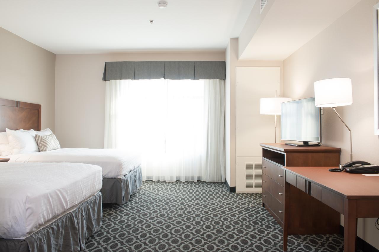 Bluemont Hotel - thumb 4