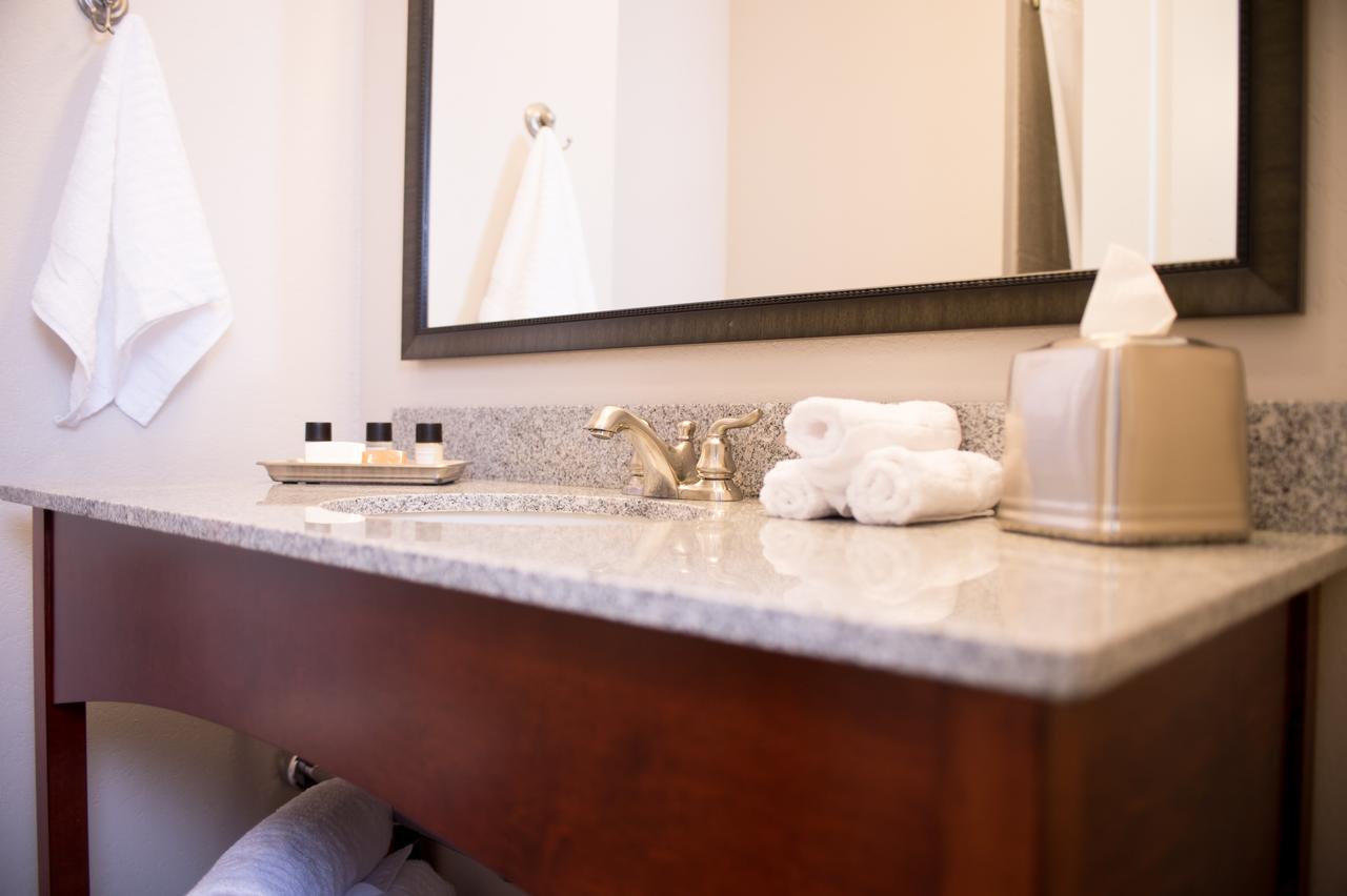 Bluemont Hotel - thumb 30