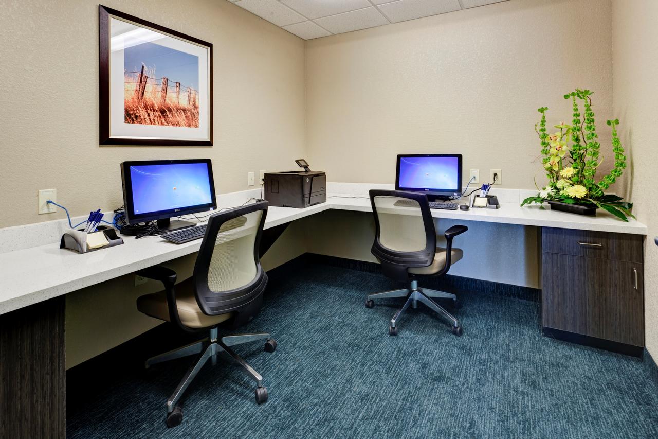 Candlewood Suites Manhattan - thumb 6