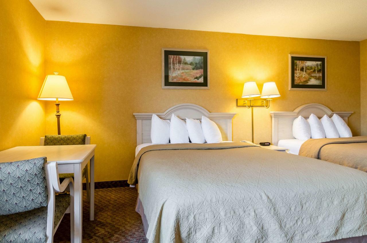 Quality Inn & Suites Manhattan - thumb 21